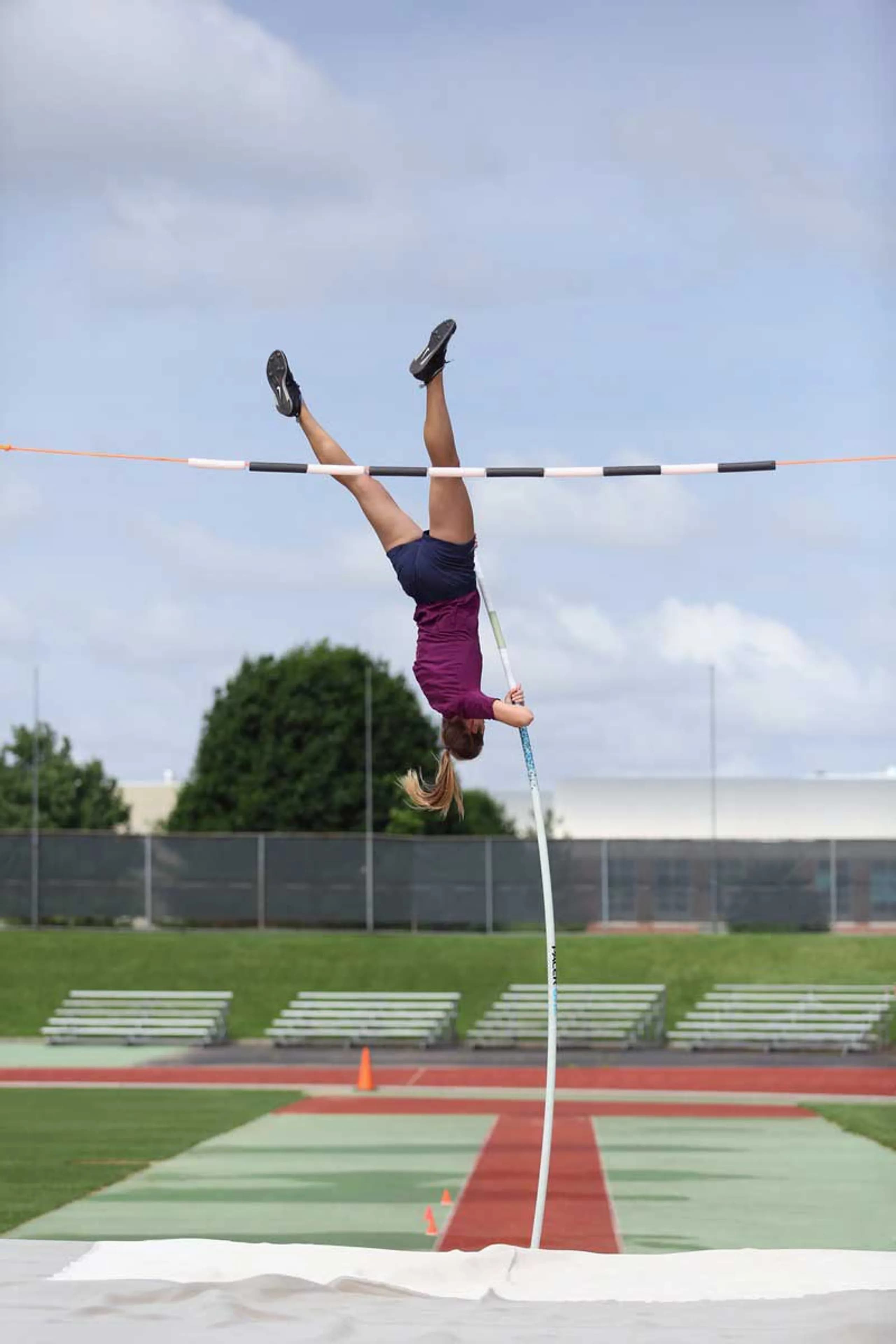 _lg_PacerOne-Vaulter11