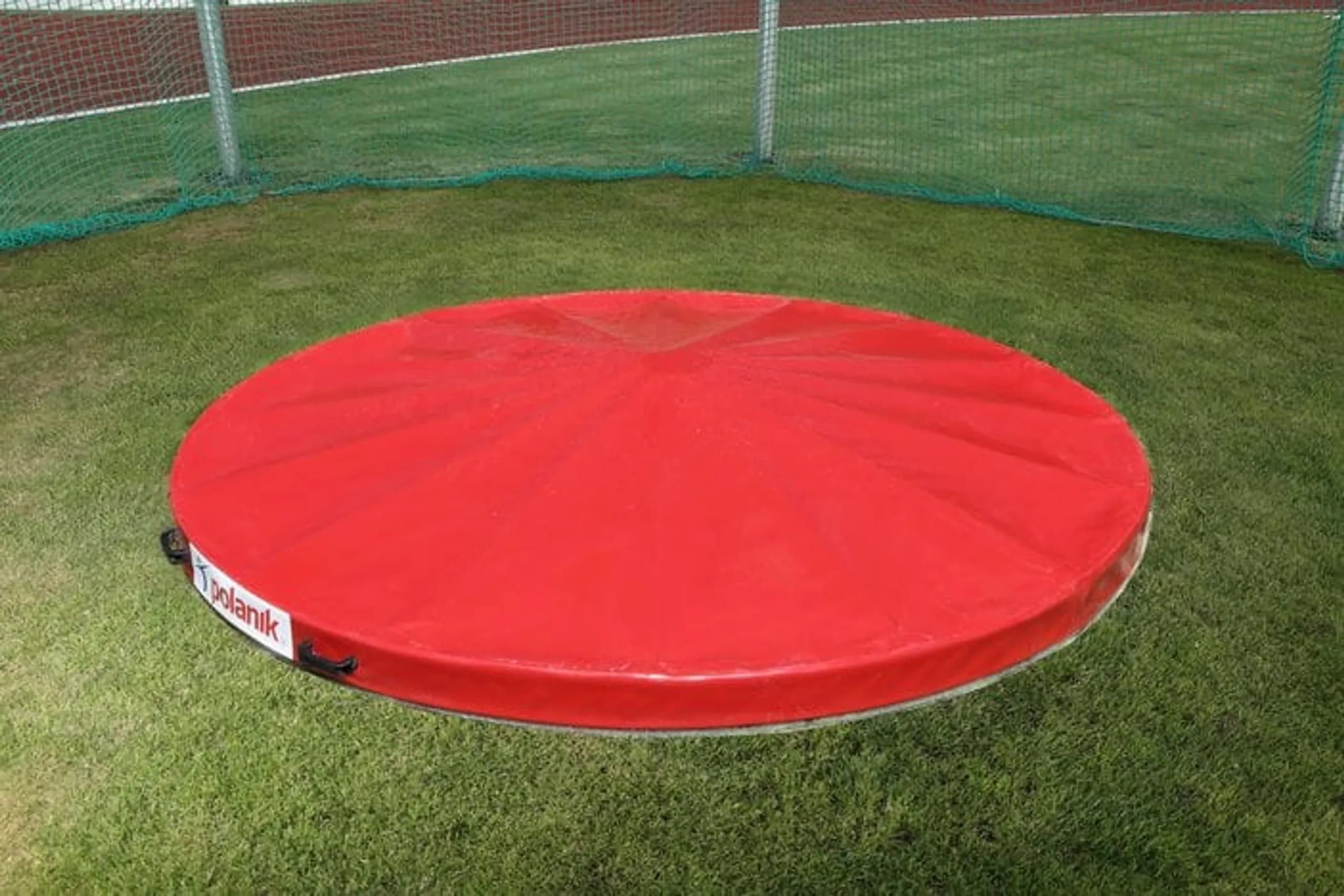 Polanik Throwing Circle Cover