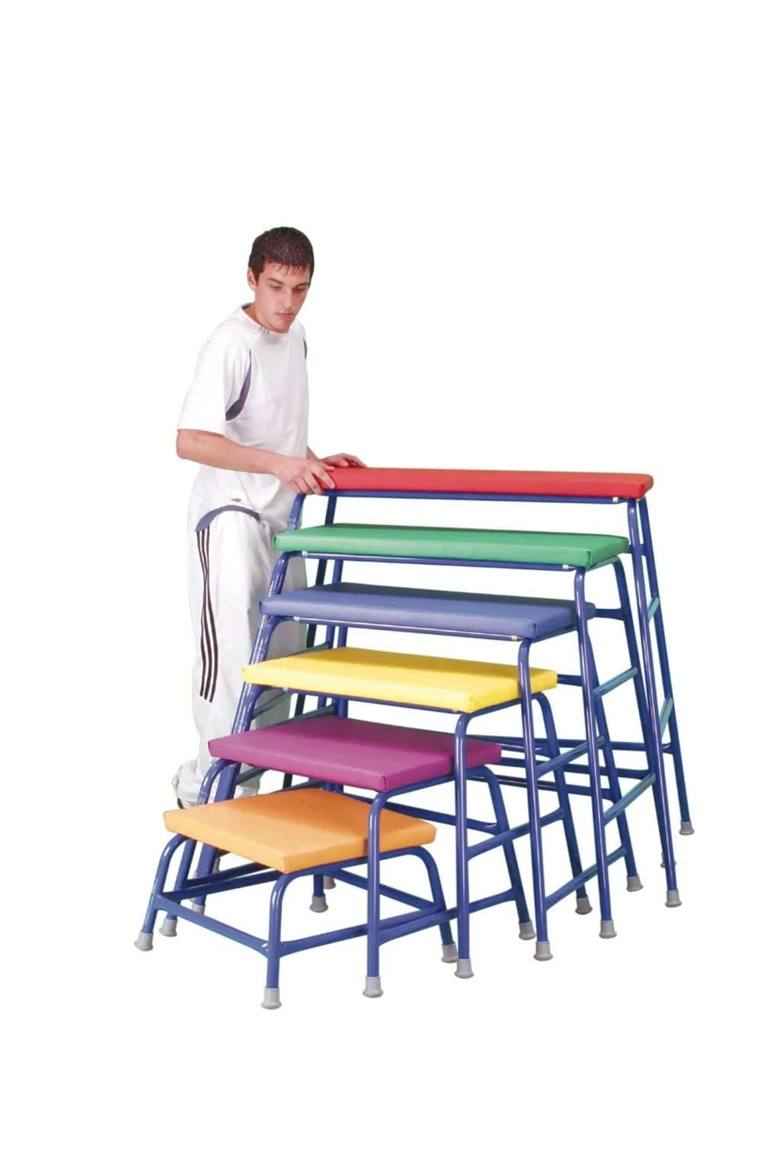 LAT160-tables_boy
