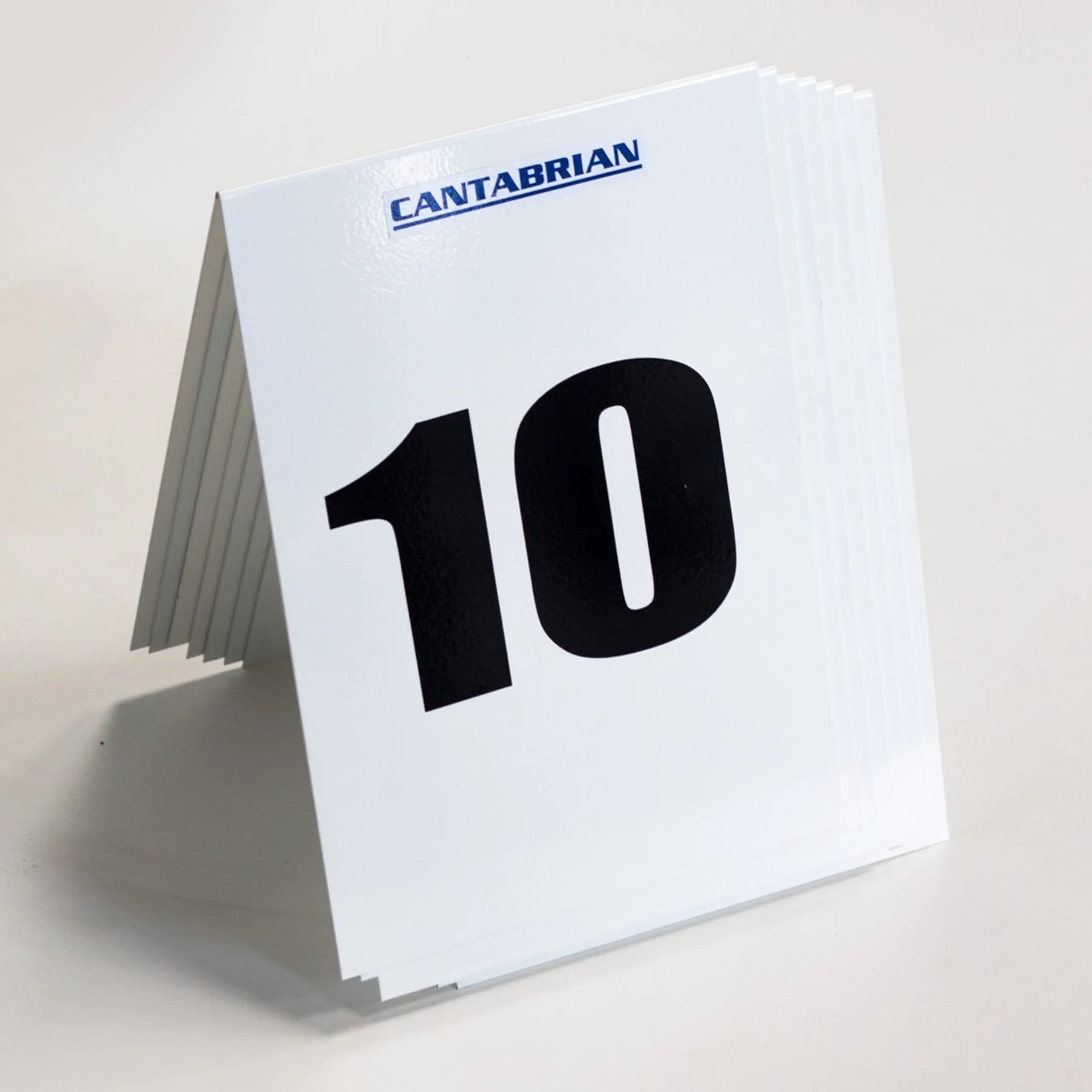 Cantabrian Club Distance Markers