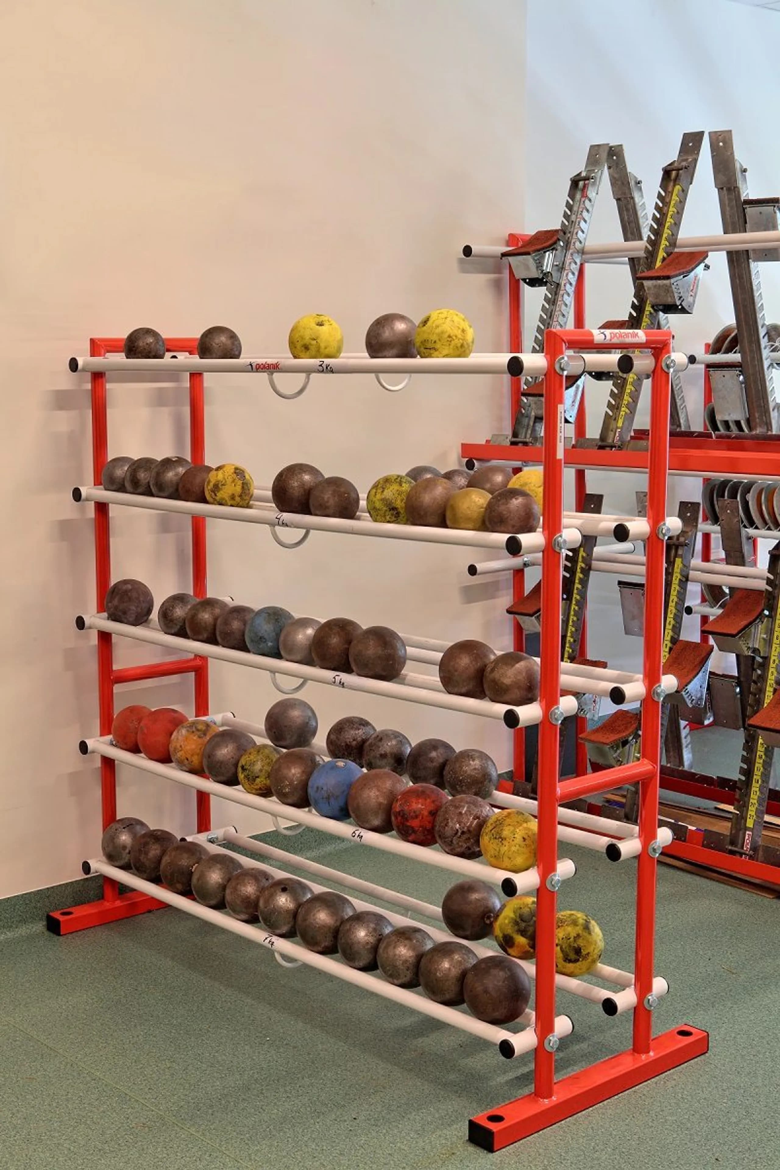 Polanik Shot Put Rack