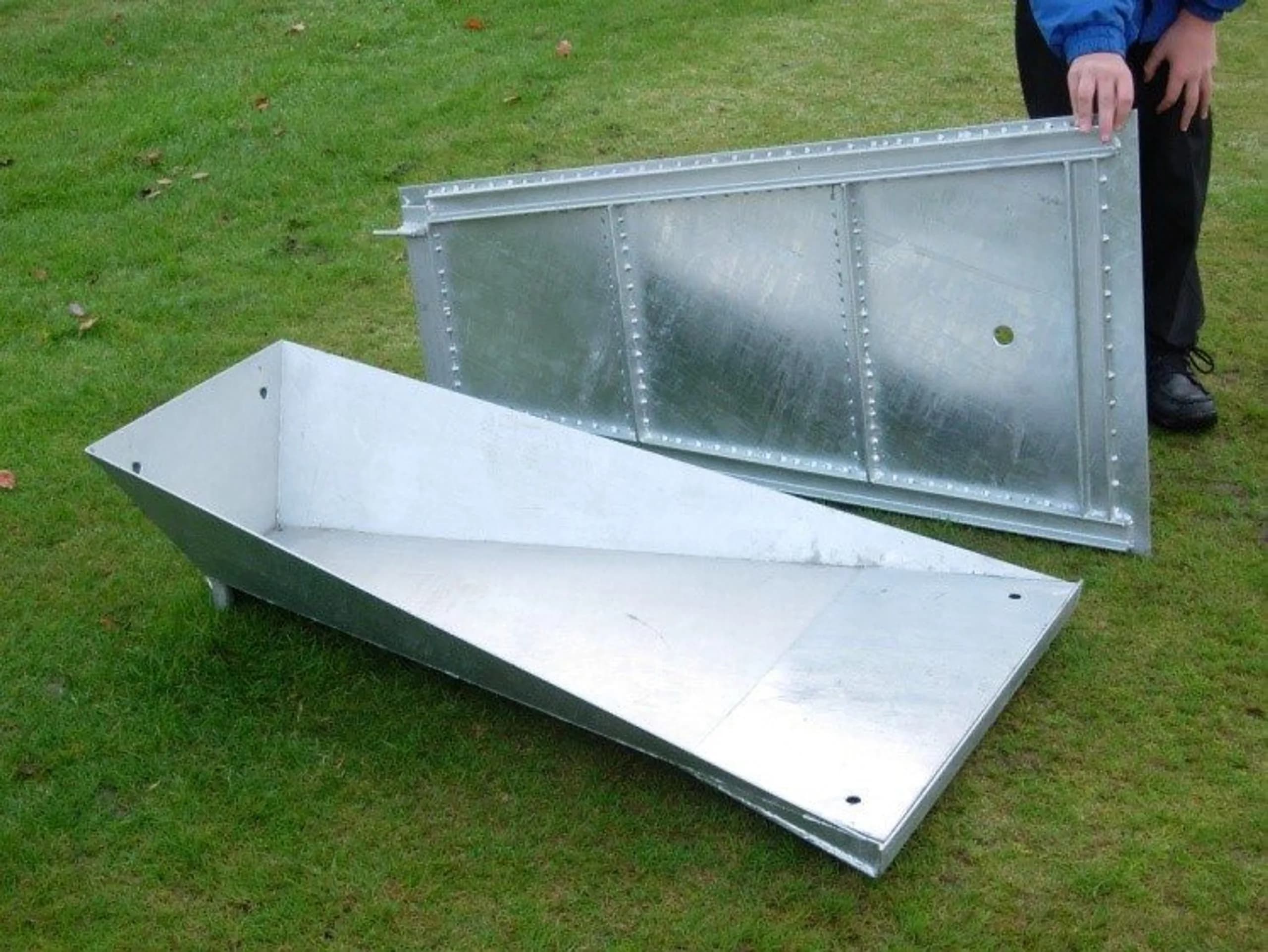 PV troughs